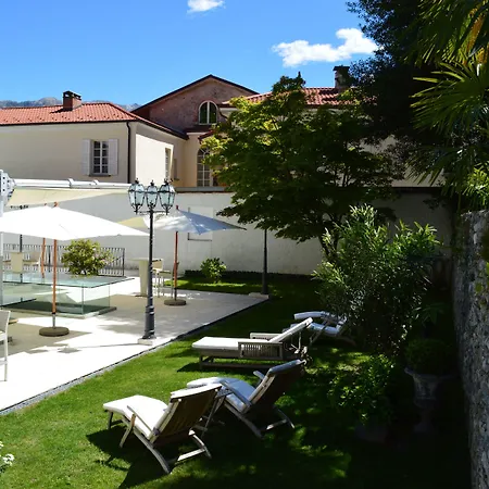 Boutique La Rinascente מלון