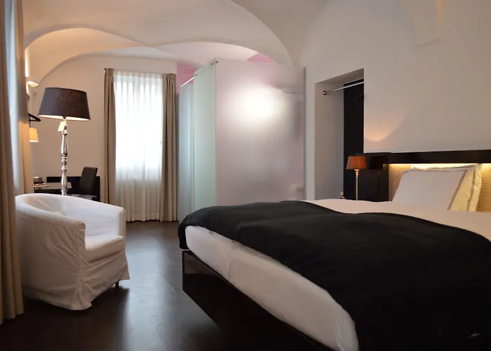 Boutique La Rinascente Otel 3*